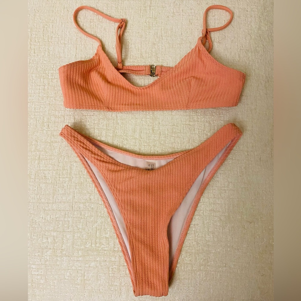 SHEIN Peach Bikini Set